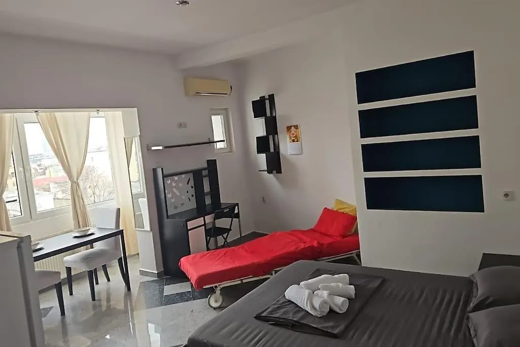 Nice Studio In The Heart Of City Bucharest Romania